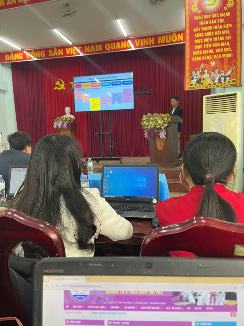 TẬP HUẤN AI TẬP HUẤN AI